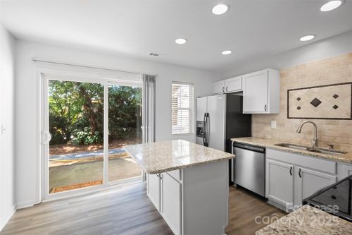 142 Mangum Cir, Mooresville, NC, 28117-6916 | Card Image
