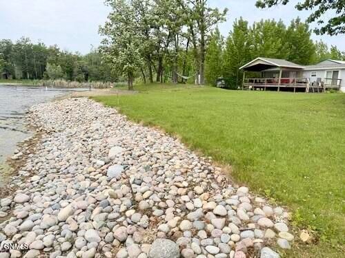 912 Shadow Bay, Bottineau, ND, 58318 | Card Image