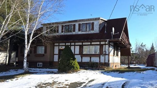 {{alt}} | Card Image