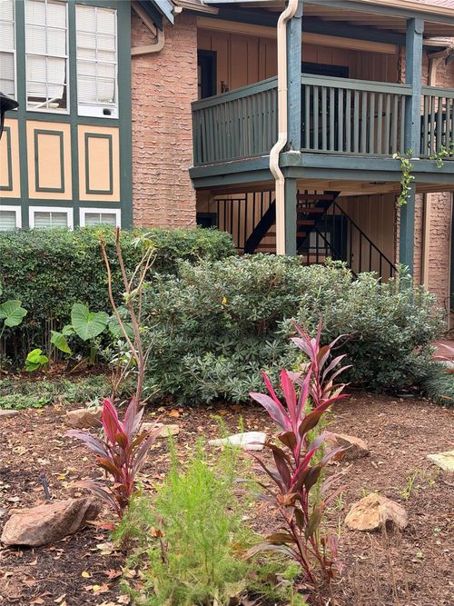 apt-116-8225 Kingsbrook Rd, Houston, TX, 77024-3319 | Card Image