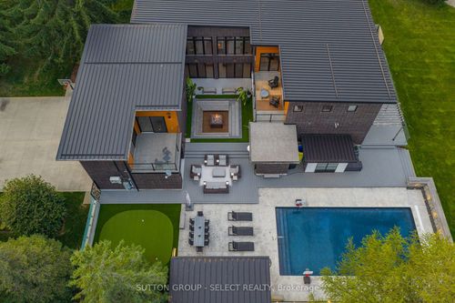 9385 Elviage Dr, London, ON, N6K4R8 | Card Image