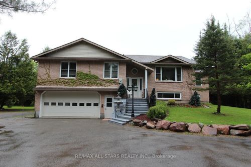 33 Tate'S Bay Rd, Trent Lakes, ON, K0M1A0 | Card Image