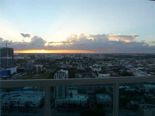 3710-1800 N Bayshore Dr, Miami, FL, 33132-3251 | Card Image