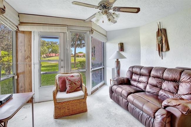 APT-101 - 9510 Seagrape Dr, Condo with 3 bedrooms, 2 bathrooms and null parking in Davie FL | Image 19