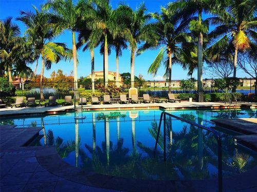 106-4190 San Marino Boulevard, West Palm Beach, FL, 33409 | Card Image