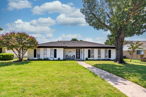 7004 Kiva Ln, Dallas, TX, 75227-1716 | Card Image