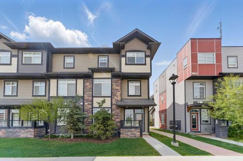 815 85 Street Sw, Calgary, AB, T3H1W7 | Card Image