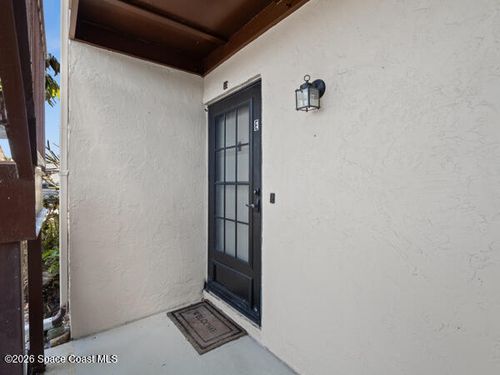 9-e-2601 Sand Trap Ln, Melbourne, FL, 32935-3570 | Card Image