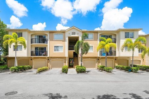 404-400 Crestwood Court N, Royal Palm Beach, FL, 33411 | Card Image