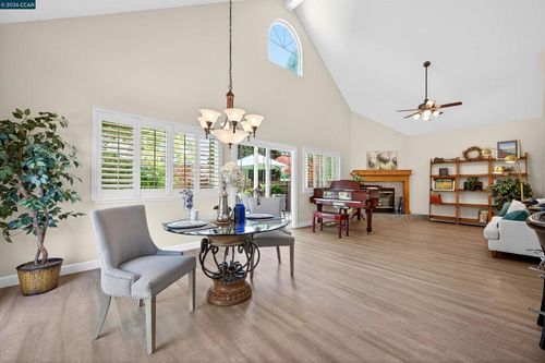 129 Deodar Dr, Pacheco, CA, 94553-5539 | Card Image