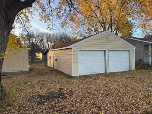 534 Nw 2nd St, Buffalo Lake, MN, 55314-1020 | Card Image