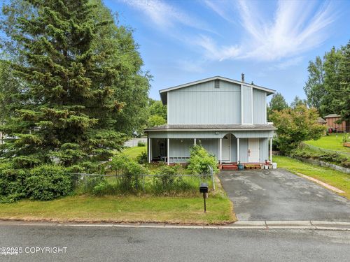 9801 Whitefish Cir, Anchorage, AK, 99515-1481 | Card Image