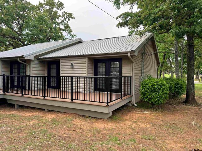 16990 Cr 1261   101, Townhouse with 2 bedrooms, 2 bathrooms and null parking in Flint TX | Image 22