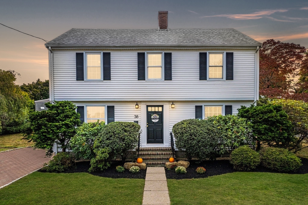 Old Salem Rd, Marblehead, MA 01945