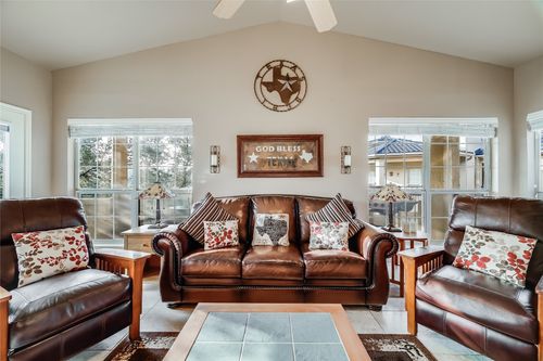 3309-3404 American Dr, Lago Vista, TX, 78645-6562 | Card Image
