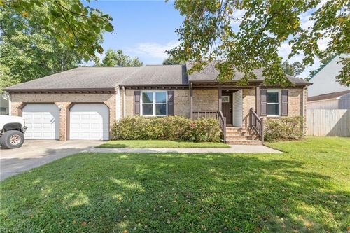 2064 Schubert Dr, Virginia Beach, VA, 23454-6641 | Card Image