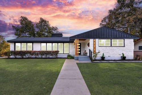 6722 Sue Dr, Richland Hills, TX, 76118-6543 | Card Image