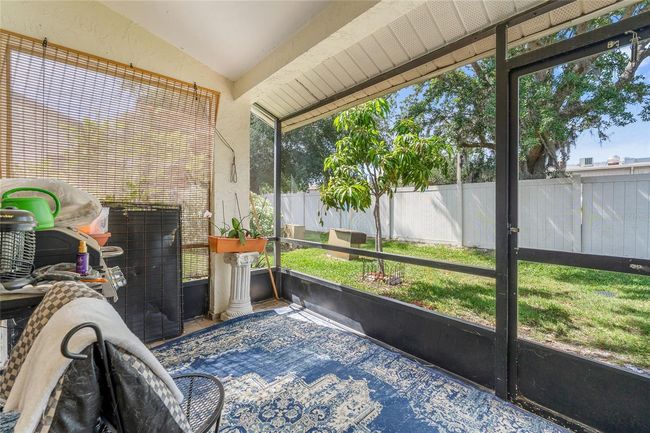 98 Lakepointe Cir, Townhouse with 3 bedrooms, 2 bathrooms and null parking in KISSIMMEE FL | Image 20