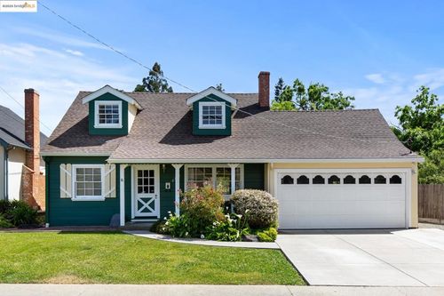 2352 Ramona St, Pinole, CA, 94564-1430 | Card Image