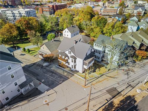 125 Elm St, Woonsocket, RI, 02895-2103 | Card Image