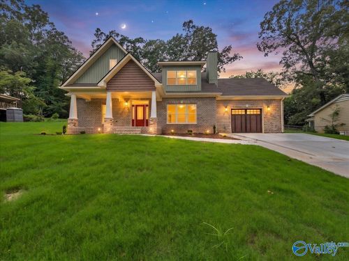 2108 Pell St, Scottsboro, AL, 35769-3940 | Card Image