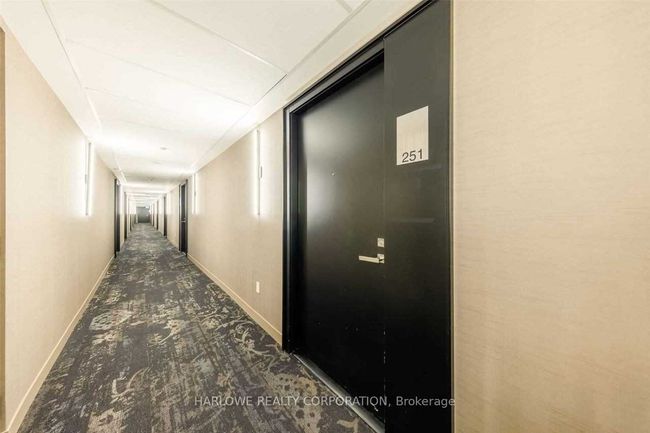 251 - 31 Tippett Rd, Condo with 3 bedrooms, 2 bathrooms and 1 parking in Toronto ON | Image 18