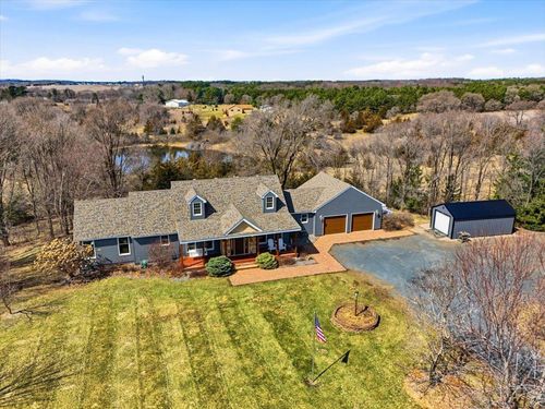 1868 90th St, New Richmond, WI, 54017-7502 | Card Image