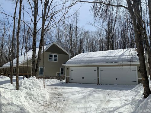 9568 Northridge Dr, Mancelona, MI, 49659-9376 | Card Image