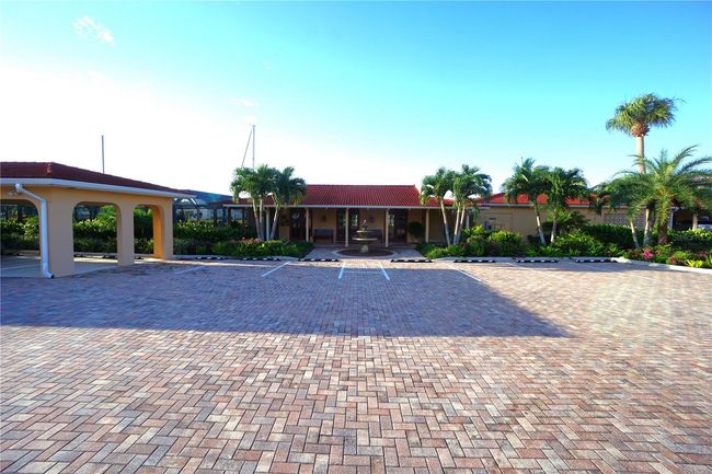APT-9B - 1 Colony Point Dr, Condo with 2 bedrooms, 2 bathrooms and null parking in PUNTA GORDA FL | Image 37