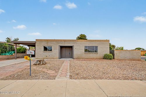 5025 E Evergreen Drive, Sierra Vista, AZ, 85635 | Card Image