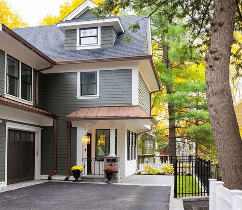 2-85 Naples Rd, Brookline, MA, 02446-5769 | Card Image