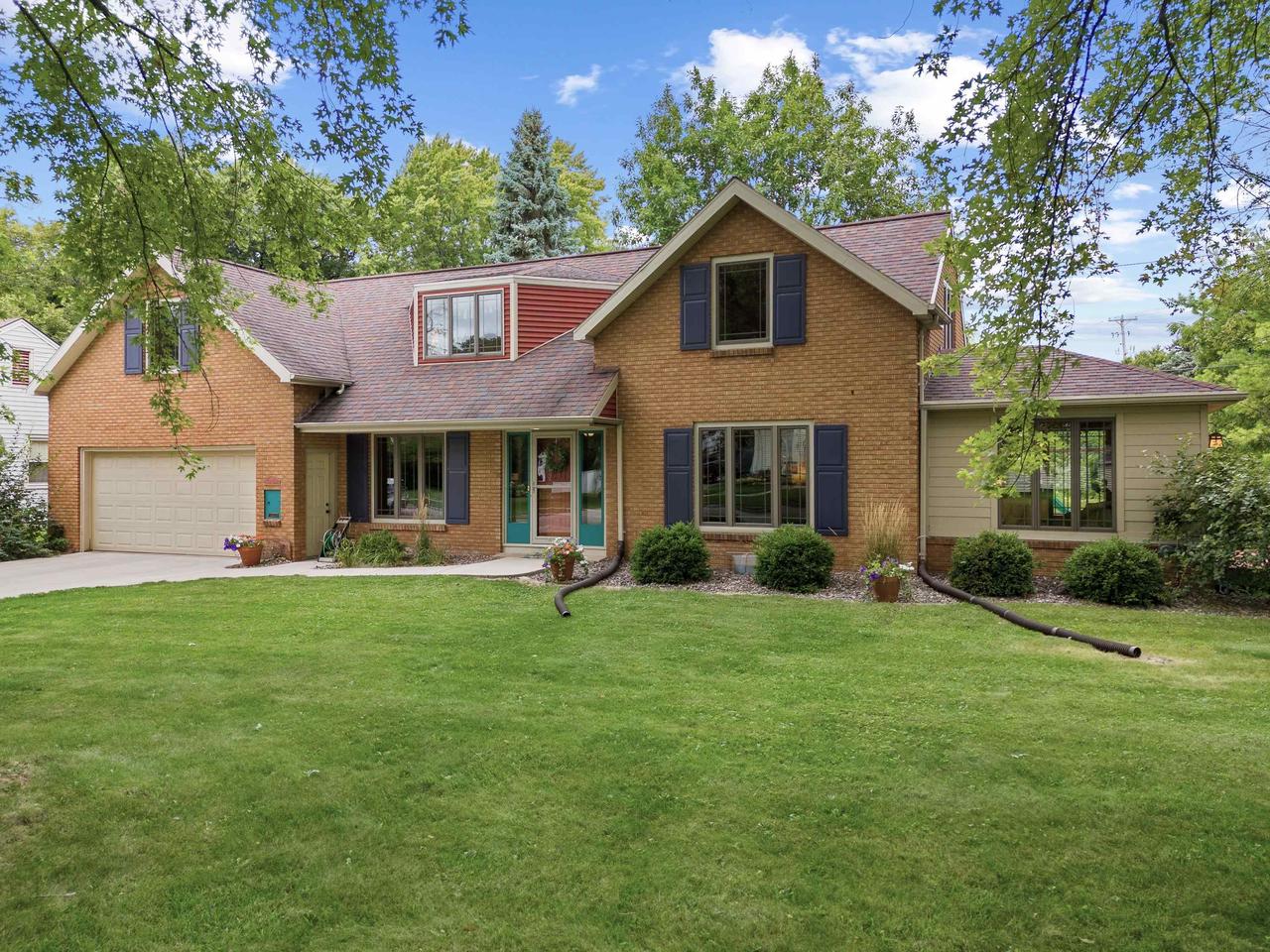 Maple Ave, Fond Du Lac, WI 54935