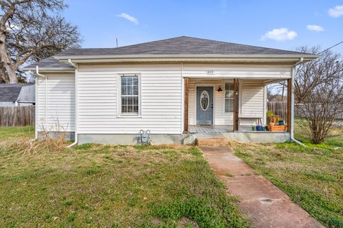 503 N Pearl St, Trenton, TX, 75490-2819 | Card Image