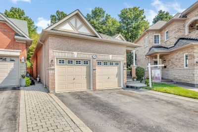 328 Mapleview Crt, House other with 2 bedrooms, 3 bathrooms and 5 parking in Pickering ON | Image 2