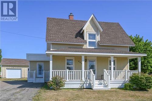 351 Blvd St-Pierre E, Caraquet, NB, E1W1B4 | Card Image