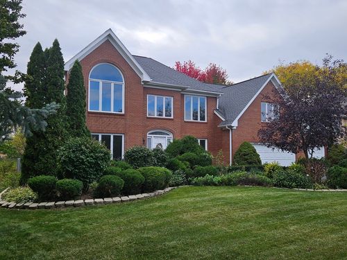 30 Danada Dr, Wheaton, IL, 60189-2011 | Card Image