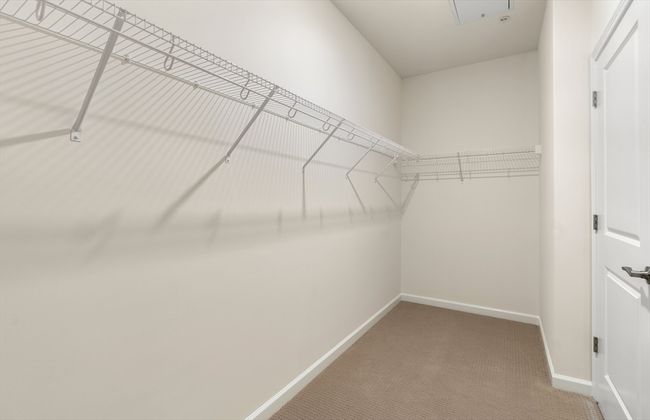UNIT-109 - 2 Stratton Dr, Condo with 1 bedrooms, 1 bathrooms and 2 parking in Woburn MA | Image 21
