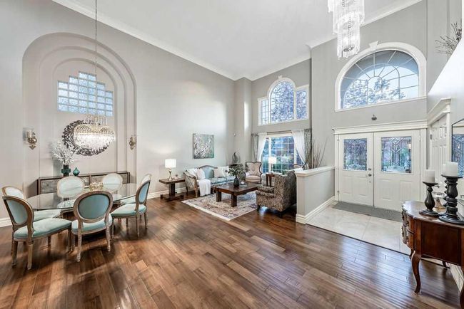 169 Signature Way Sw, House other with 5 bedrooms, 4 bathrooms and 4 parking in Calgary AB | Image 7