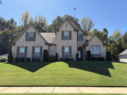 125 Laurel Glen Dr, Oakland, TN, 38060-3571 | Card Image