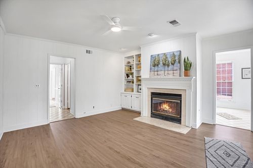 7500 Old Harding Pike, Nashville, TN, 37221-3302 | Card Image