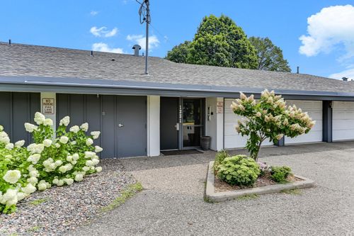 apt-c-1331 W 82nd St, Bloomington, MN, 55420-2187 | Card Image
