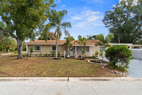 755 43rd St N, St Petersburg, FL, 33713-6245 | Card Image