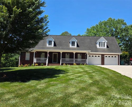 305 Imperial Way, Albemarle, NC, 28001-8082 | Card Image