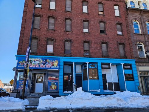 156-162 High St, Holyoke, MA, 01040-6506 | Card Image