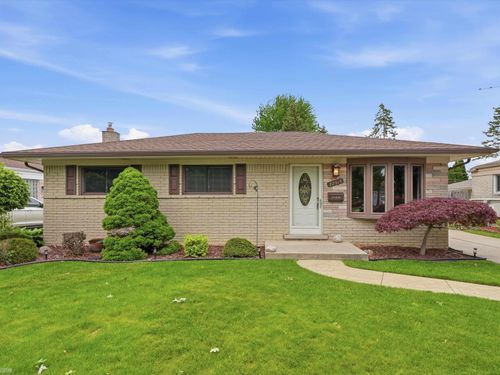 32614 Stricker Dr, Warren, MI, 48088-1440 | Card Image