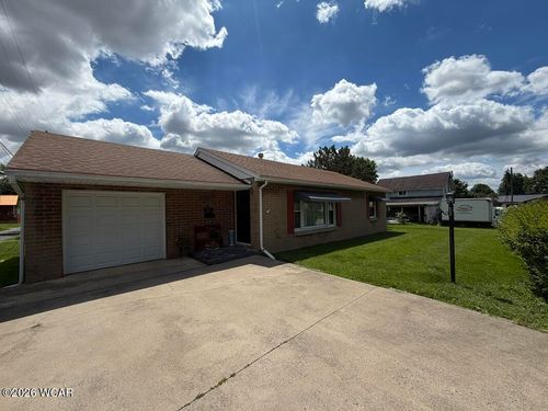 212 N Barron St, Kenton, OH, 43326-1682 | Card Image