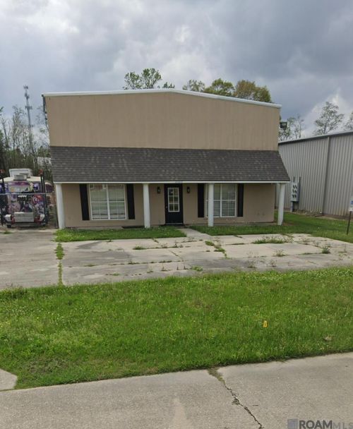 17373 Vallee Ct, Prairieville, LA, 70769-5757 | Card Image