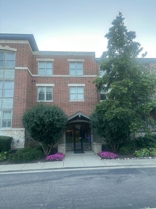 301-267 Railroad Ave, Bartlett, IL, 60103 | Card Image
