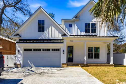 1012 S Hollywood Dr, Surfside Beach, SC, 29575-3227 | Card Image