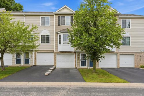 2875 Arboretum Village Trl, Chanhassen, MN, 55317-4436 | Card Image